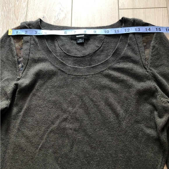 Rudsak Robe Femme Camouflage Detailed Shoulder Knit Dress in Army Green Size S - Picture 2 of 14